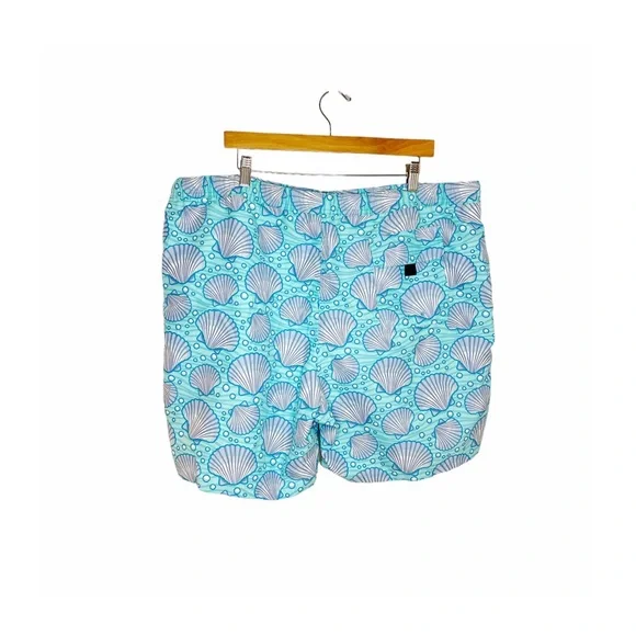 Vineyard Vines Men's Seashell Print Swim Trunks - Picture 7 of 7